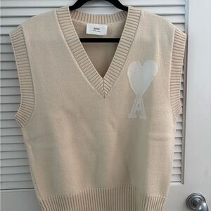 Ami Alexandre Mattiussi V-Neck Sweater Vest in Cream - NWT